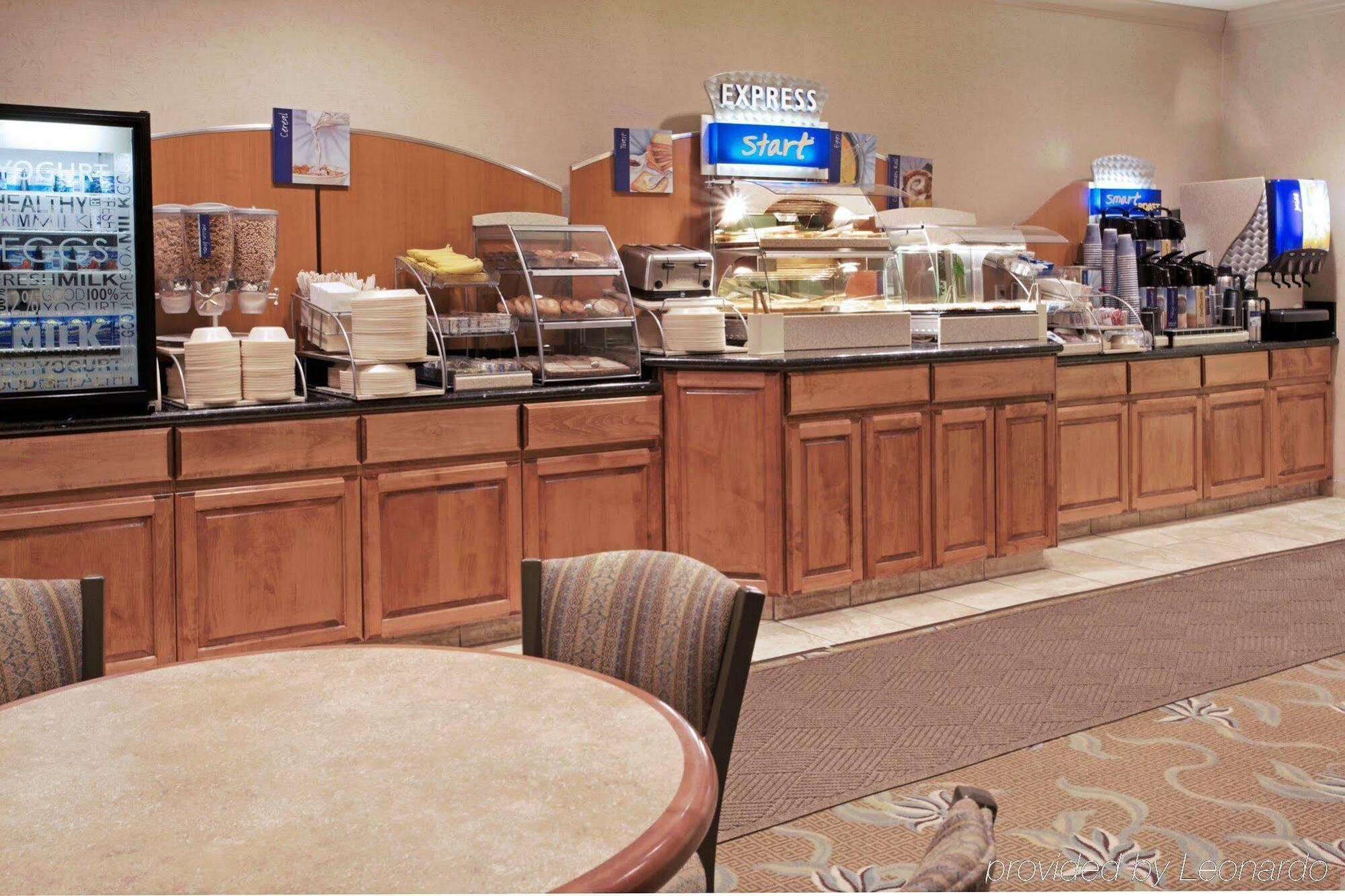 Holiday Inn Express Hotel And Suites Conroe By Ihg Eksteriør bilde